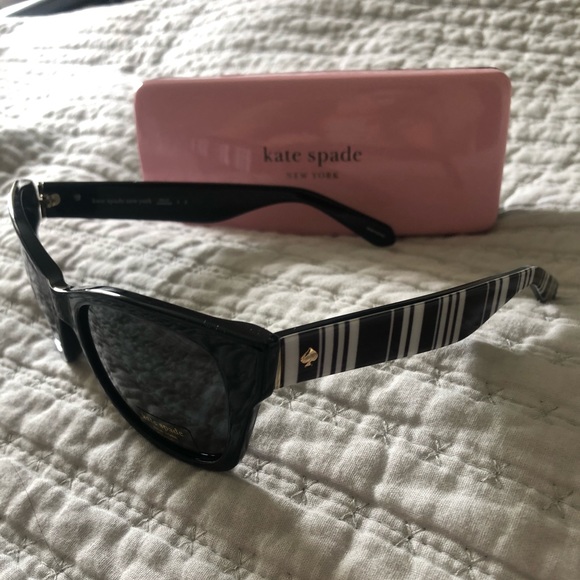 Kate Spade New York!!! BRAND NEW! - Picture 4 of 8